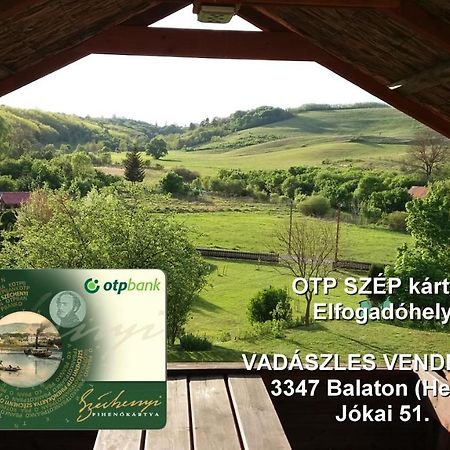 Vadaszles Vendeghaz Bukkszentmarton Exterior foto